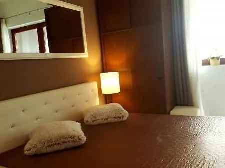 Appartement Studio In With Balcony, Air Condition, Wifi, Washing Machine *
