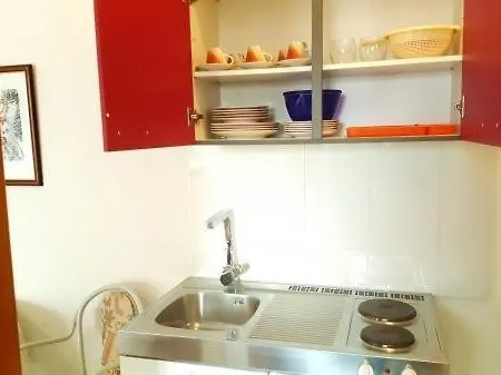 Studio In With Balcony, Air Condition, Wifi, Washing Machine